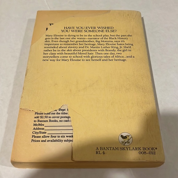 Classroom Library Books round 1 - Picture 6 of 16